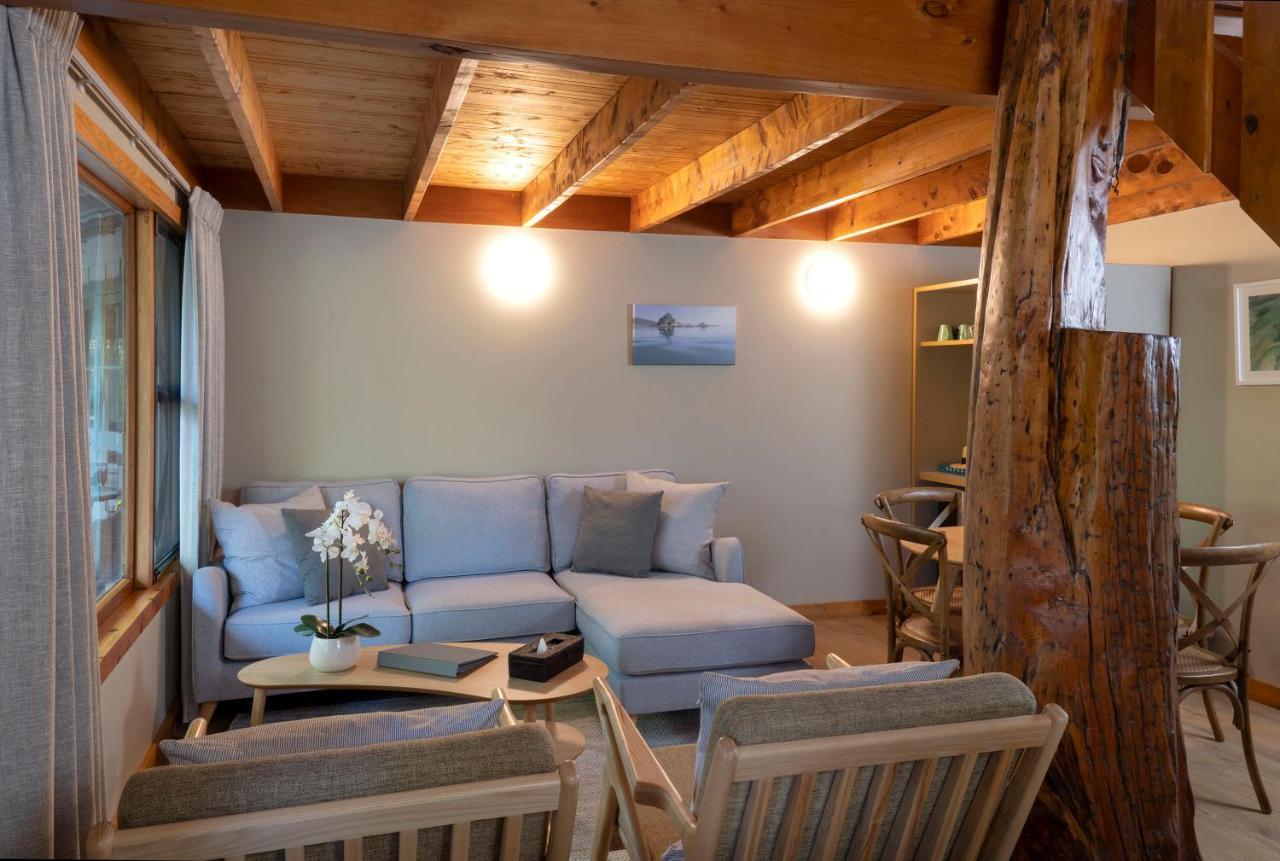 Awaroa Lodge Екстер'єр фото