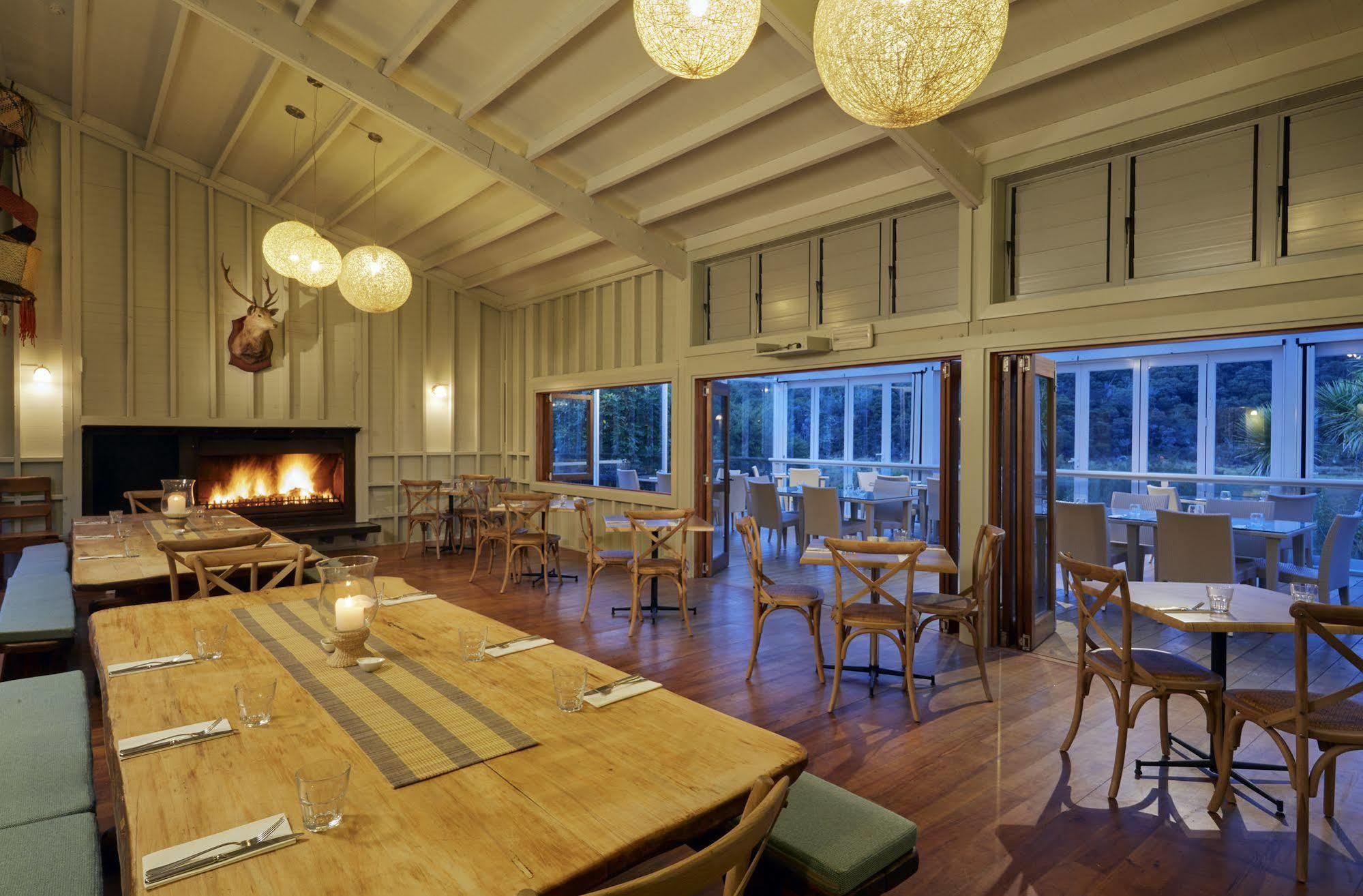 Awaroa Lodge Екстер'єр фото