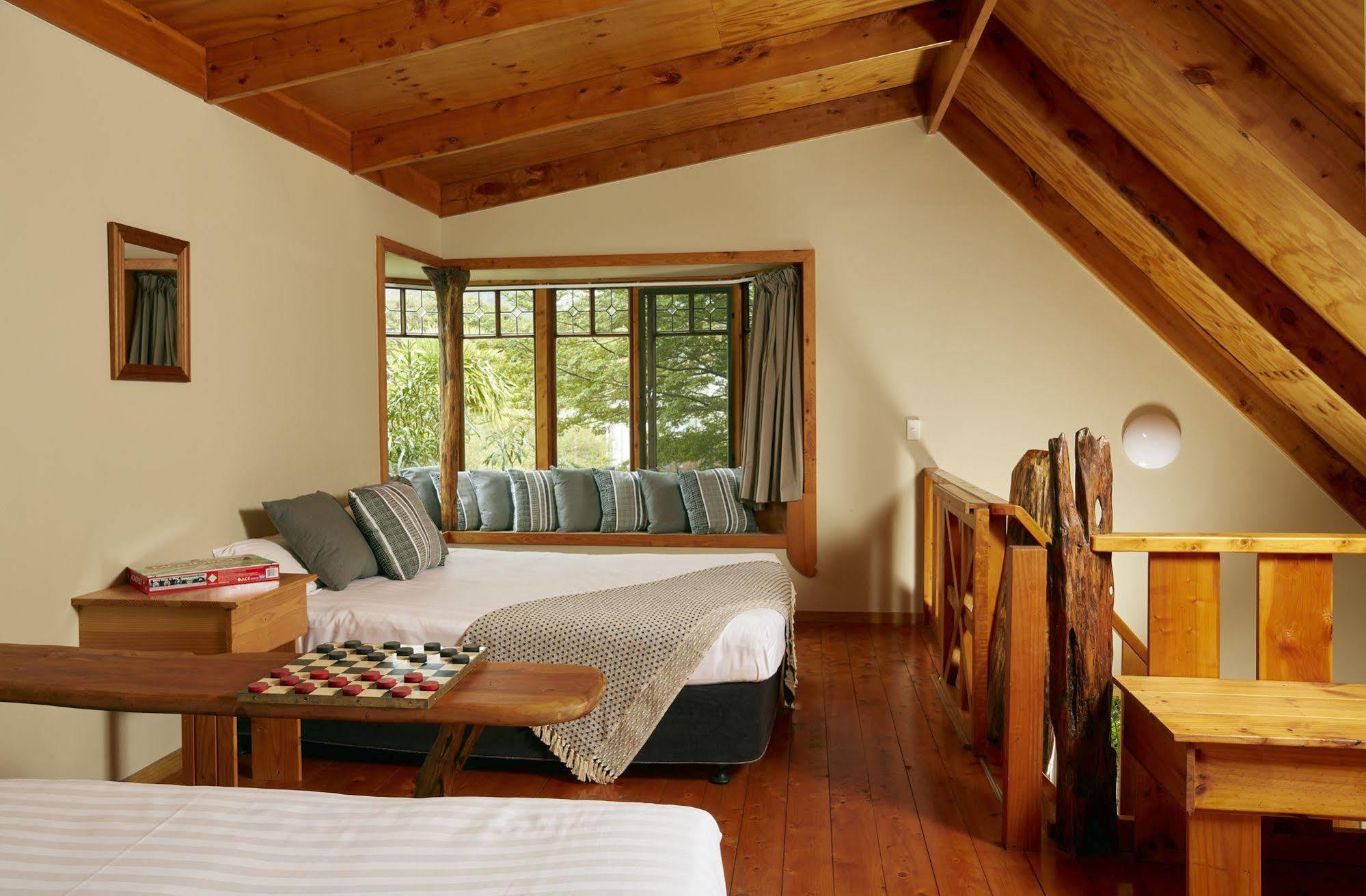 Awaroa Lodge Екстер'єр фото